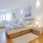 Center Penthouse * Pula