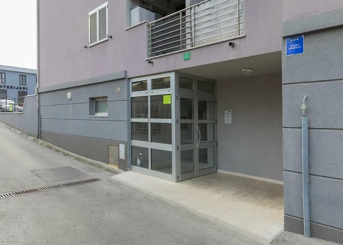 Center Penthouse Lejlighed *