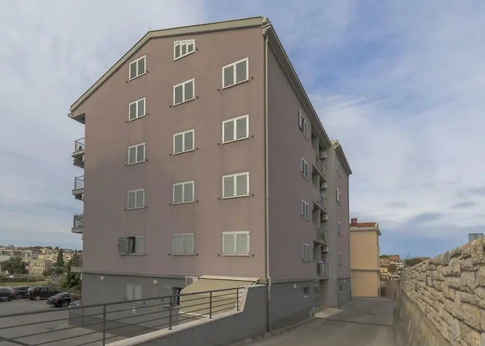 Center Penthouse 아파트 *